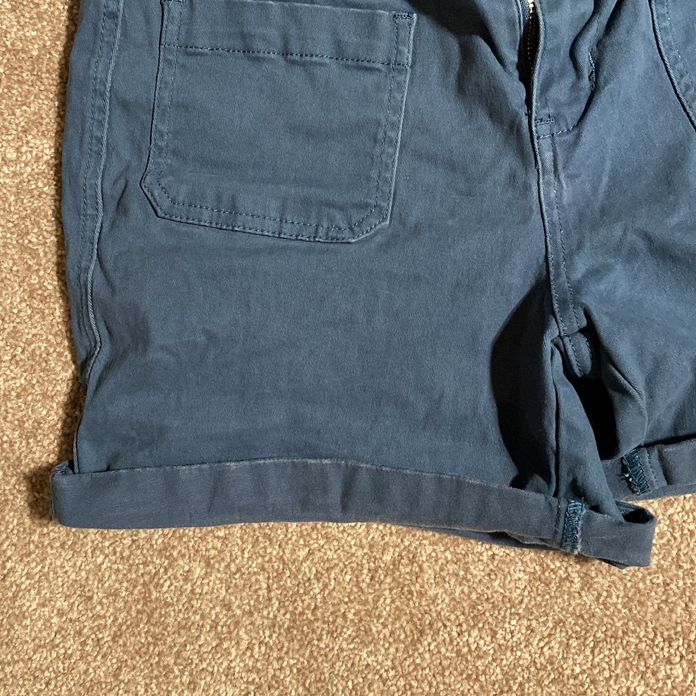 Jean shorts - Picture 5 of 6